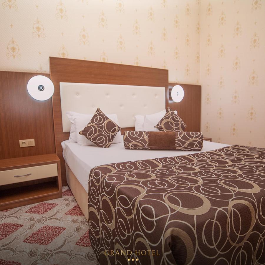 Grand Nakhchivan Hotel Extérieur photo