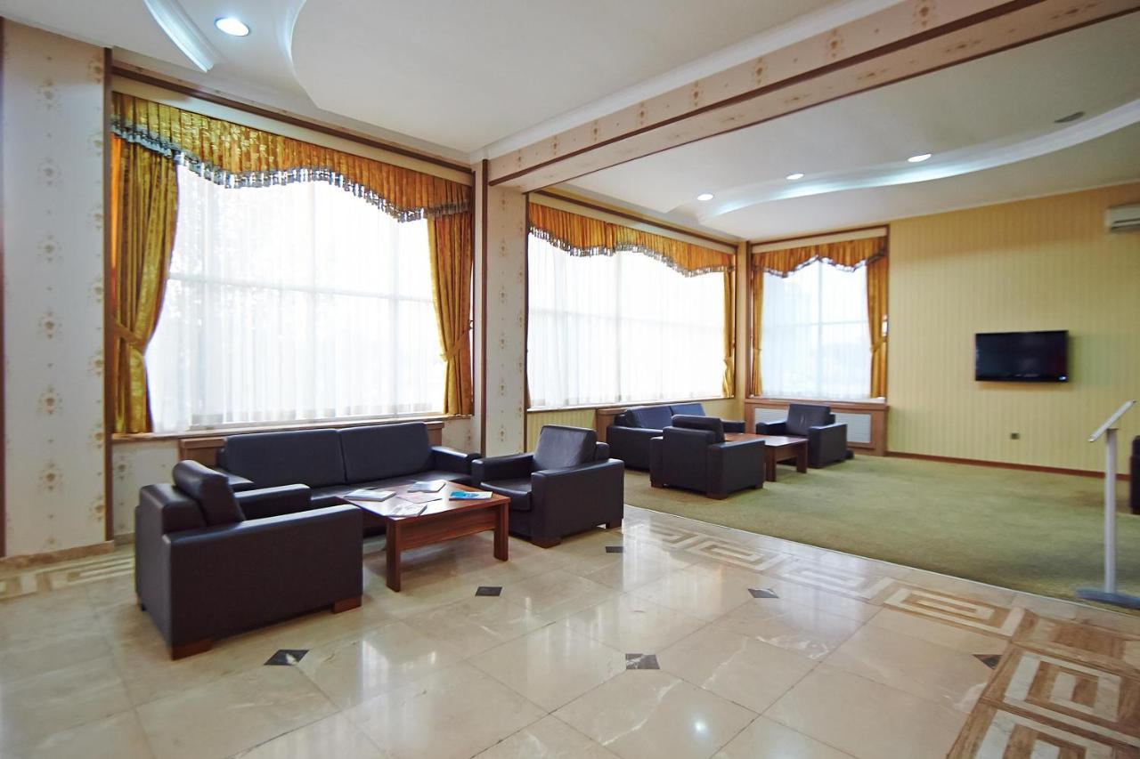 Grand Nakhchivan Hotel Extérieur photo